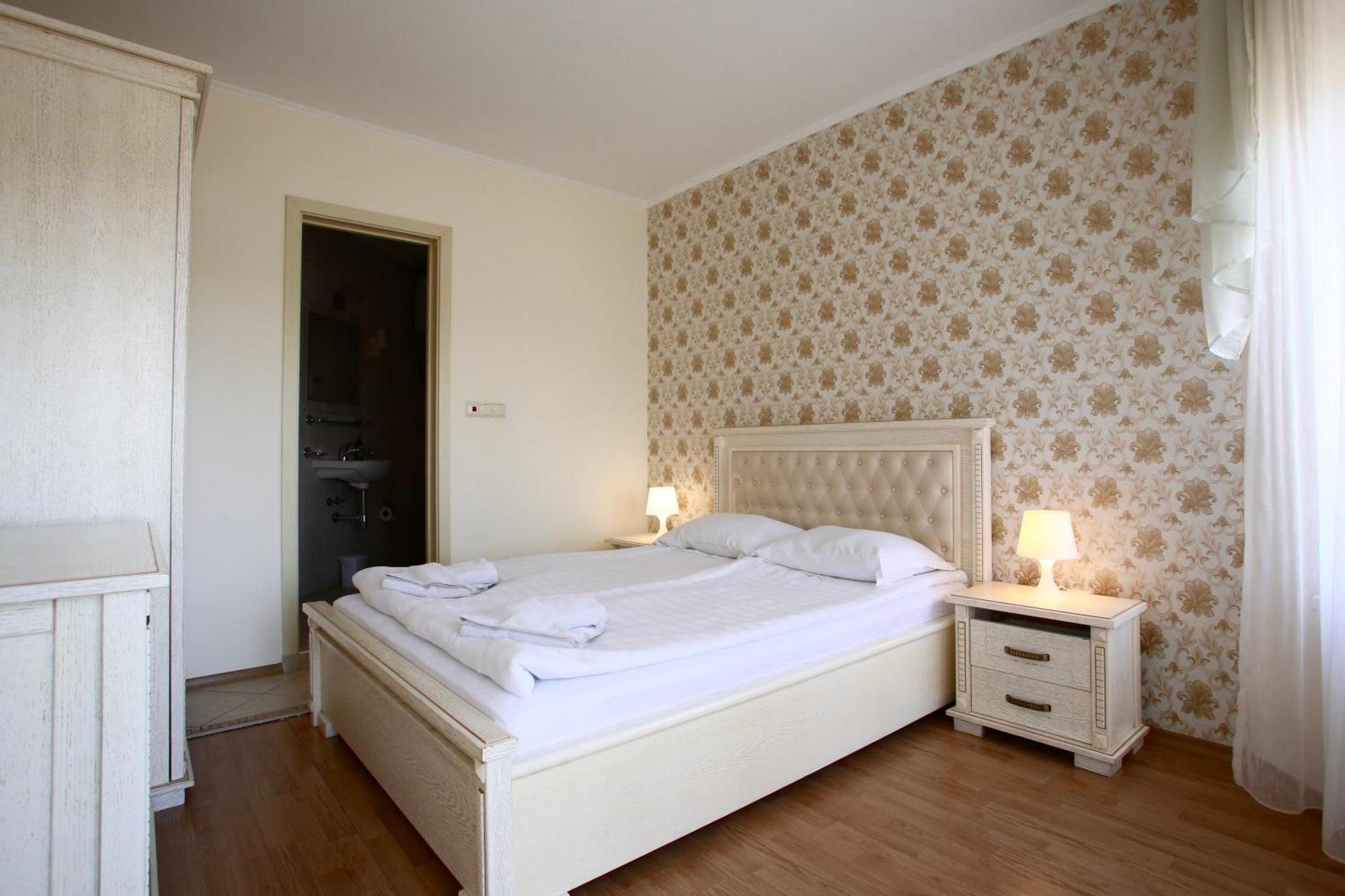 Villa Livia Boutique Apartments Ravda Esterno foto