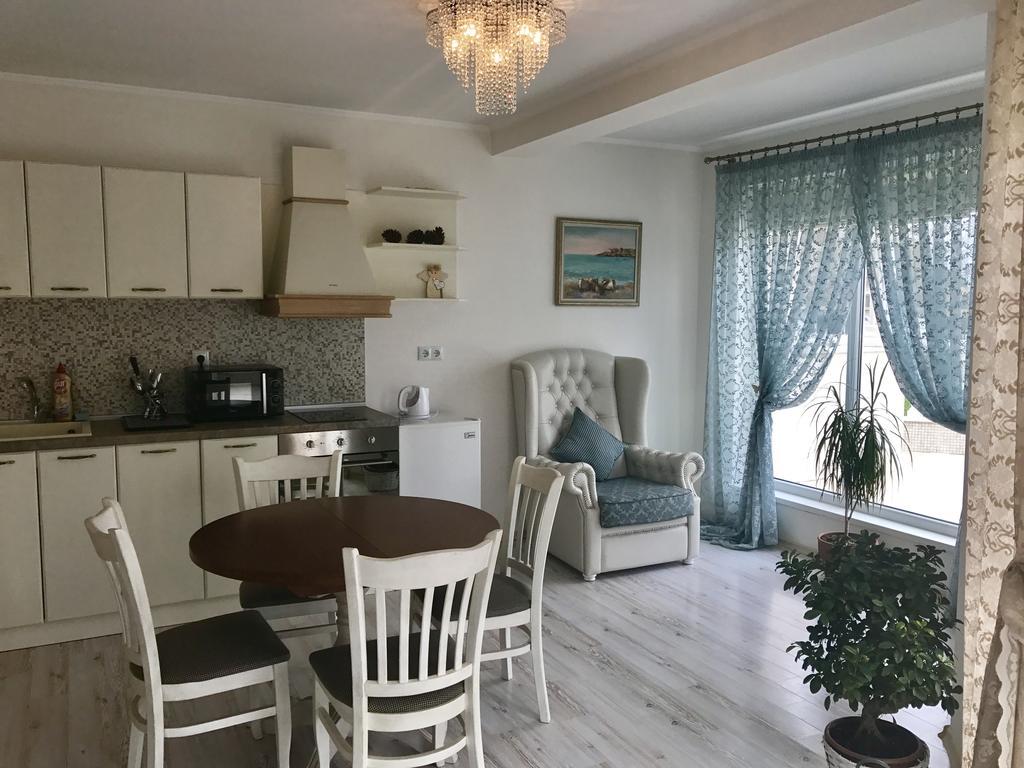Villa Livia Boutique Apartments Ravda Esterno foto